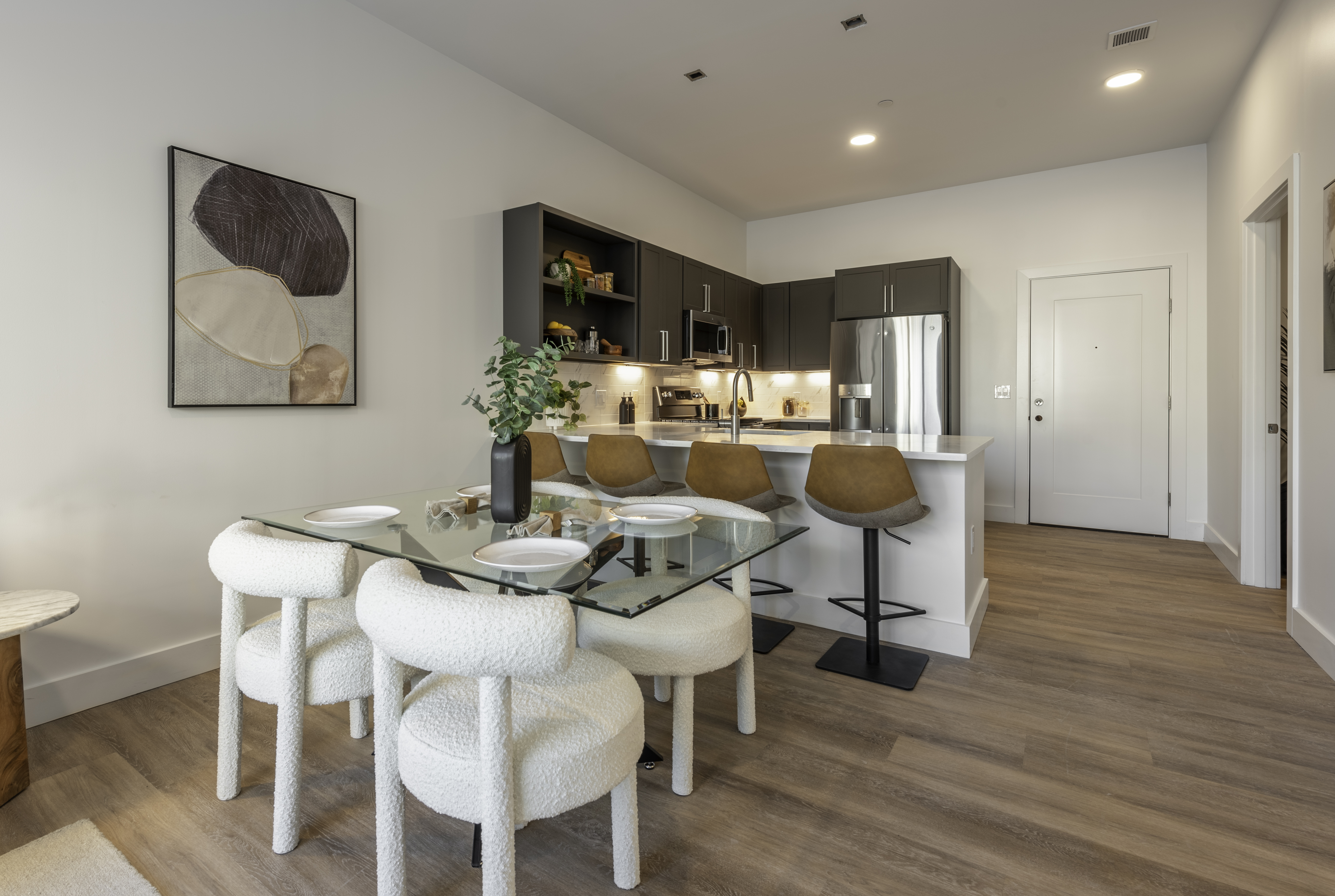 128 Maple St 2 Bedroom 4